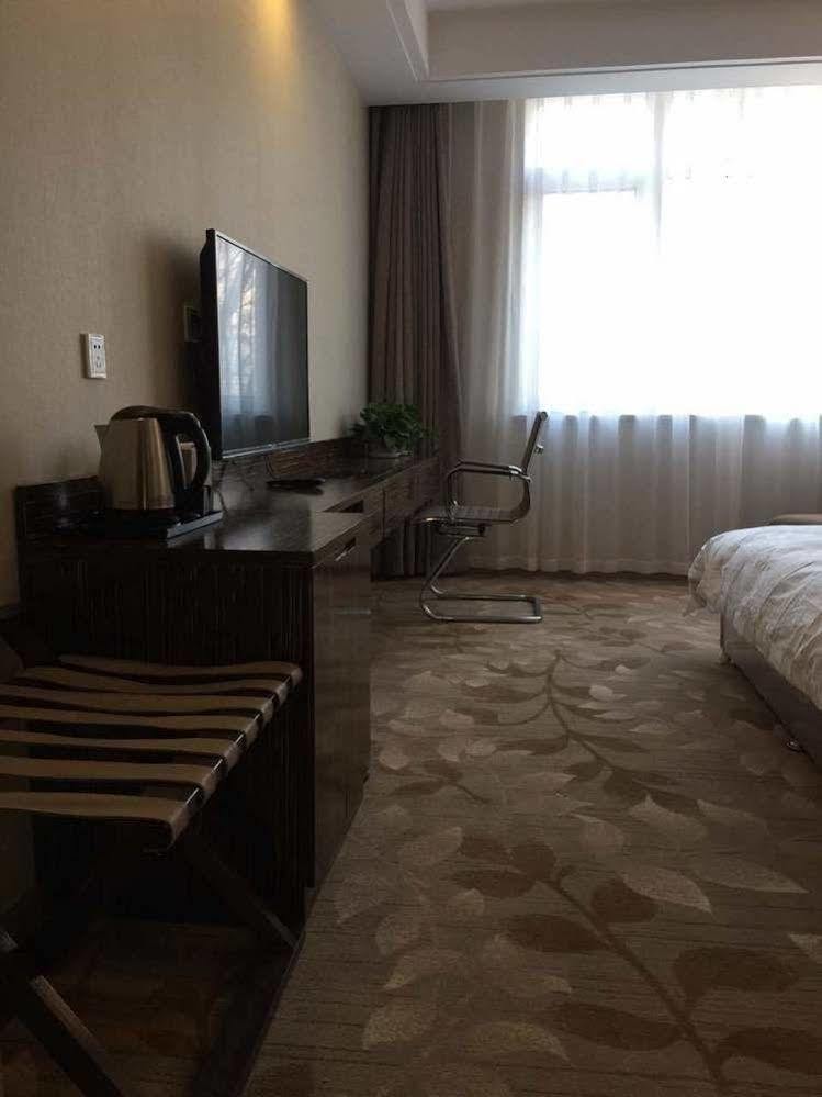 Shenyang Civil Aviation Hotel Eksteriør billede