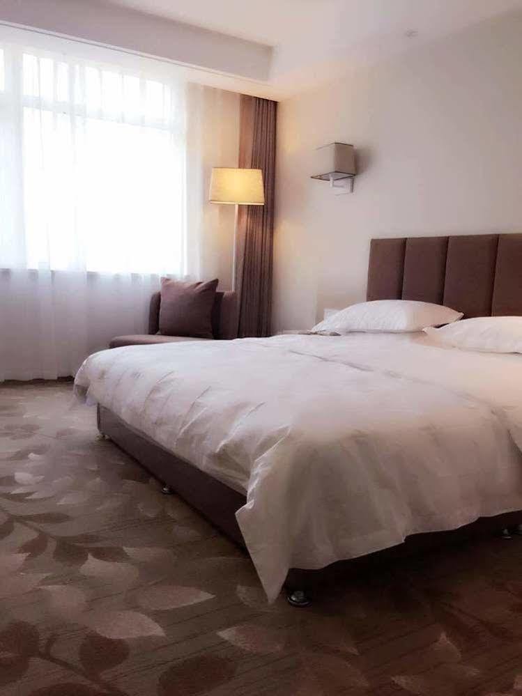 Shenyang Civil Aviation Hotel Eksteriør billede