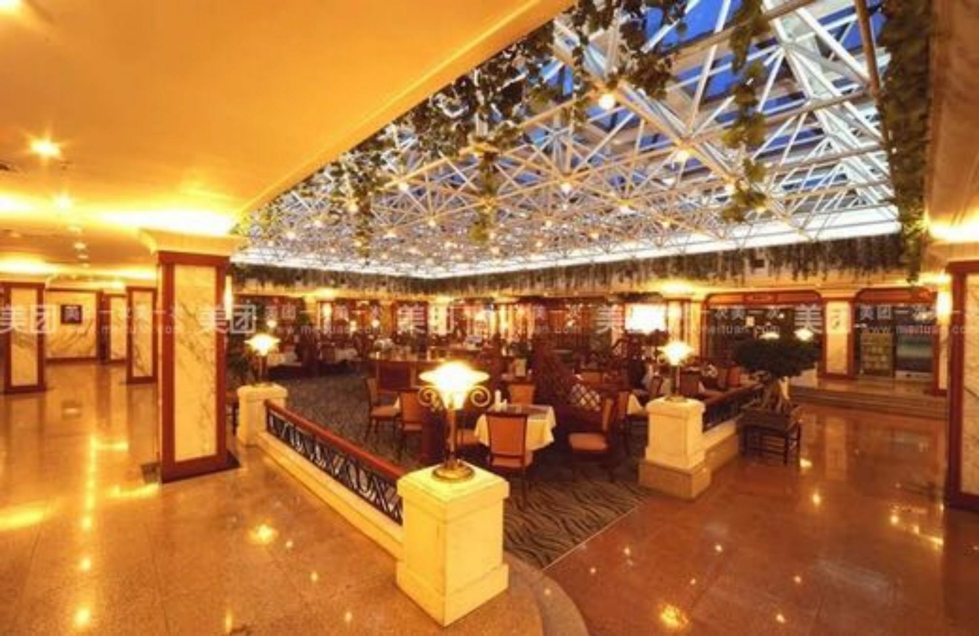 Shenyang Civil Aviation Hotel Eksteriør billede